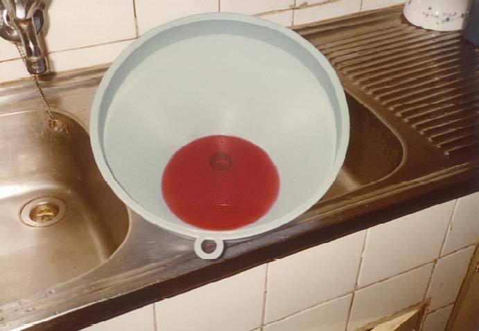 Círculo en un embudo.Círculo en un embudo.